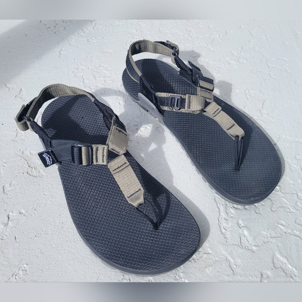 Bedrock Carin Pro Sandals (size 10 men's/ 11 women's)